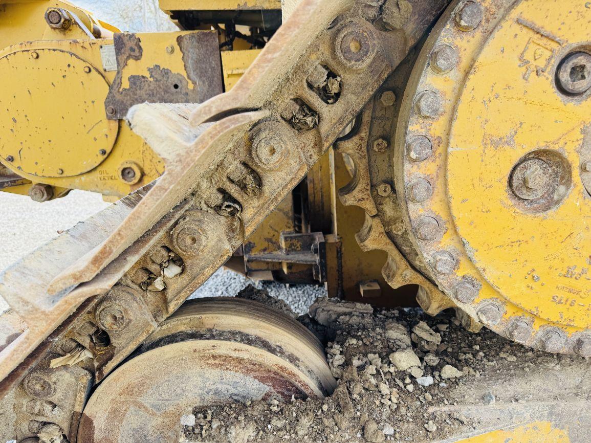 2012  CAT  D6T LGP  Crawler Tractor