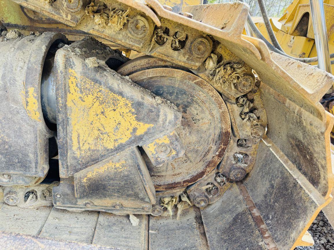 2012  CAT  D6T LGP  Crawler Tractor