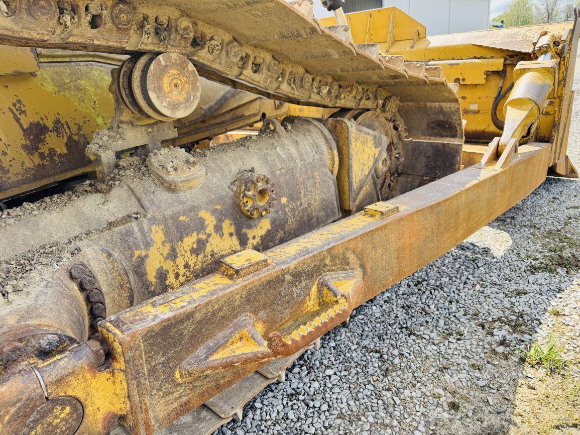 2012  CAT  D6T LGP  Crawler Tractor