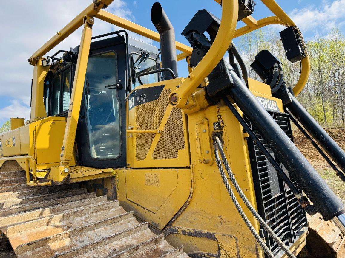 2012  CAT  D6T LGP  Crawler Tractor