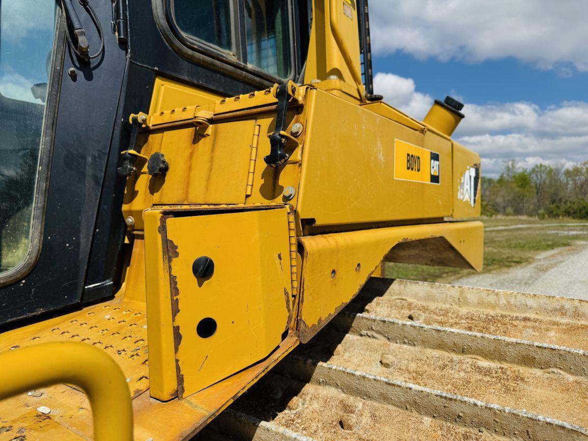 2012  CAT  D6T LGP  Crawler Tractor