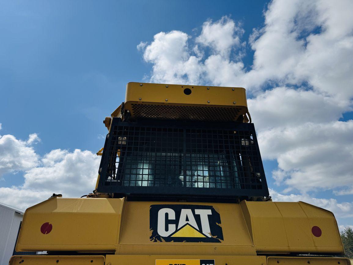 2012  CAT  D6T LGP  Crawler Tractor