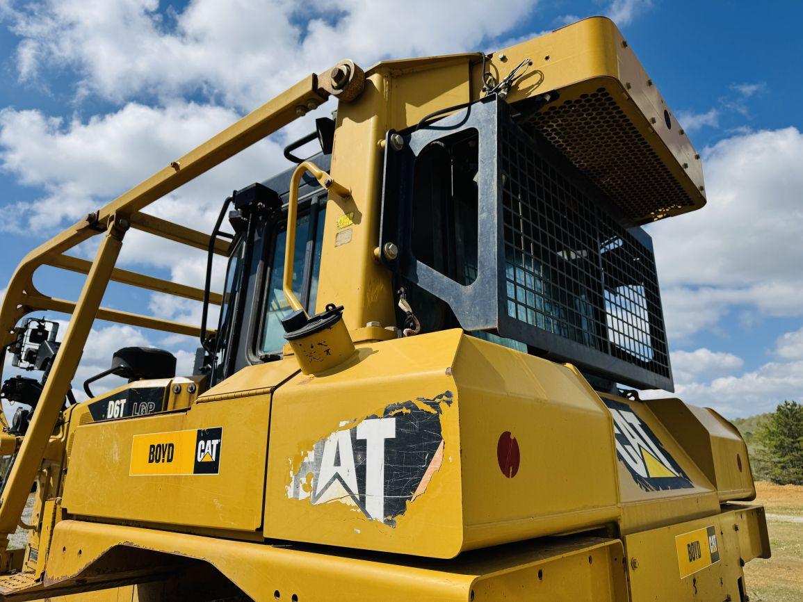 2012  CAT  D6T LGP  Crawler Tractor