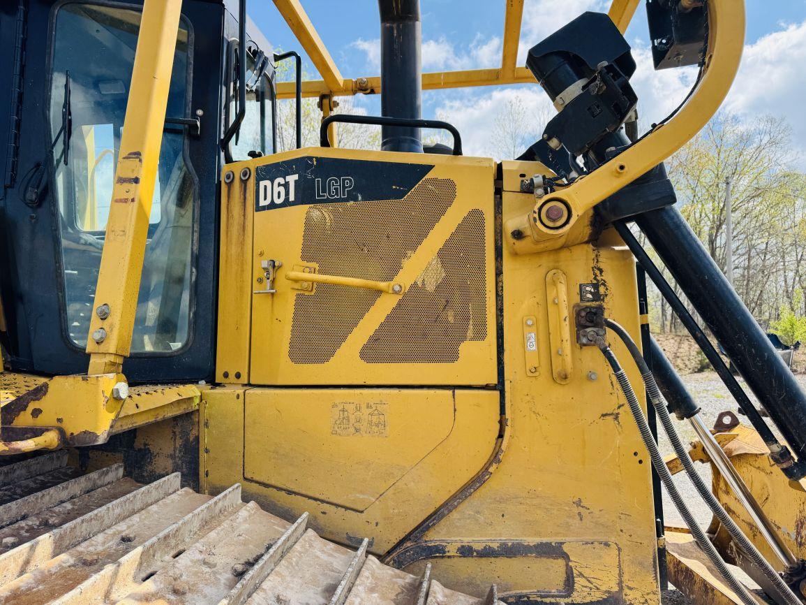 2012  CAT  D6T LGP  Crawler Tractor