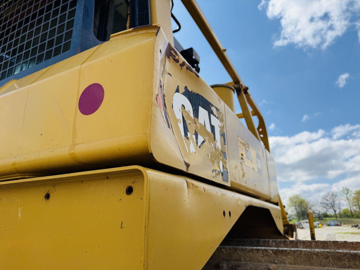 2012  CAT  D6T LGP  Crawler Tractor