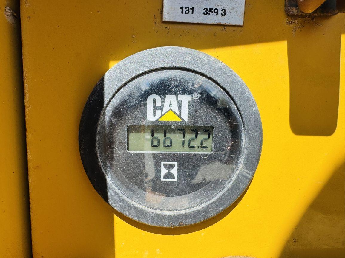 2012  CAT  D6T LGP  Crawler Tractor
