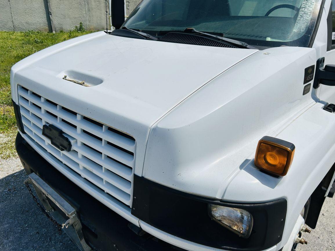 2003  Chevy  C4500  S/A  Cab & Chassis