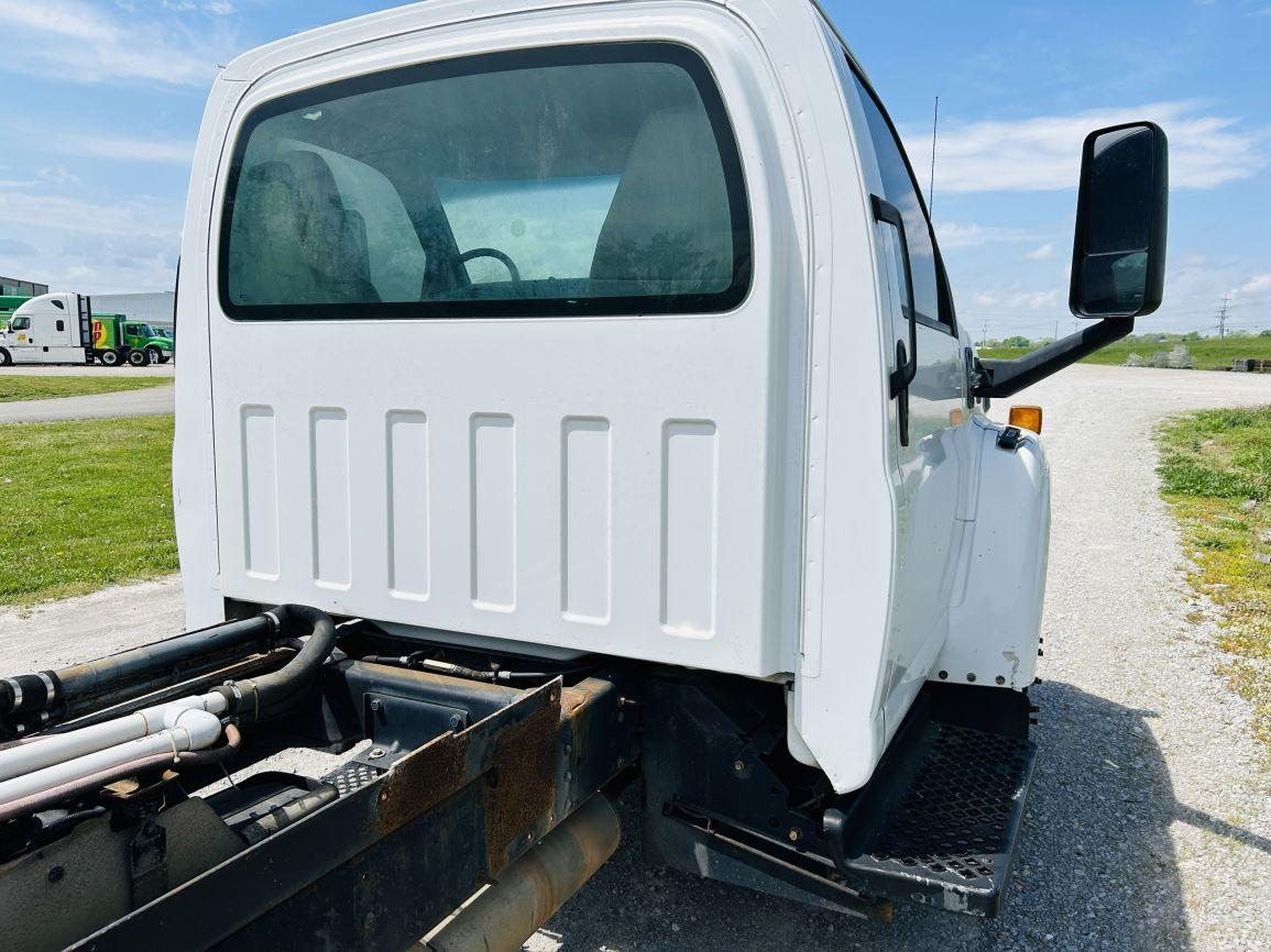 2003  Chevy  C4500  S/A  Cab & Chassis