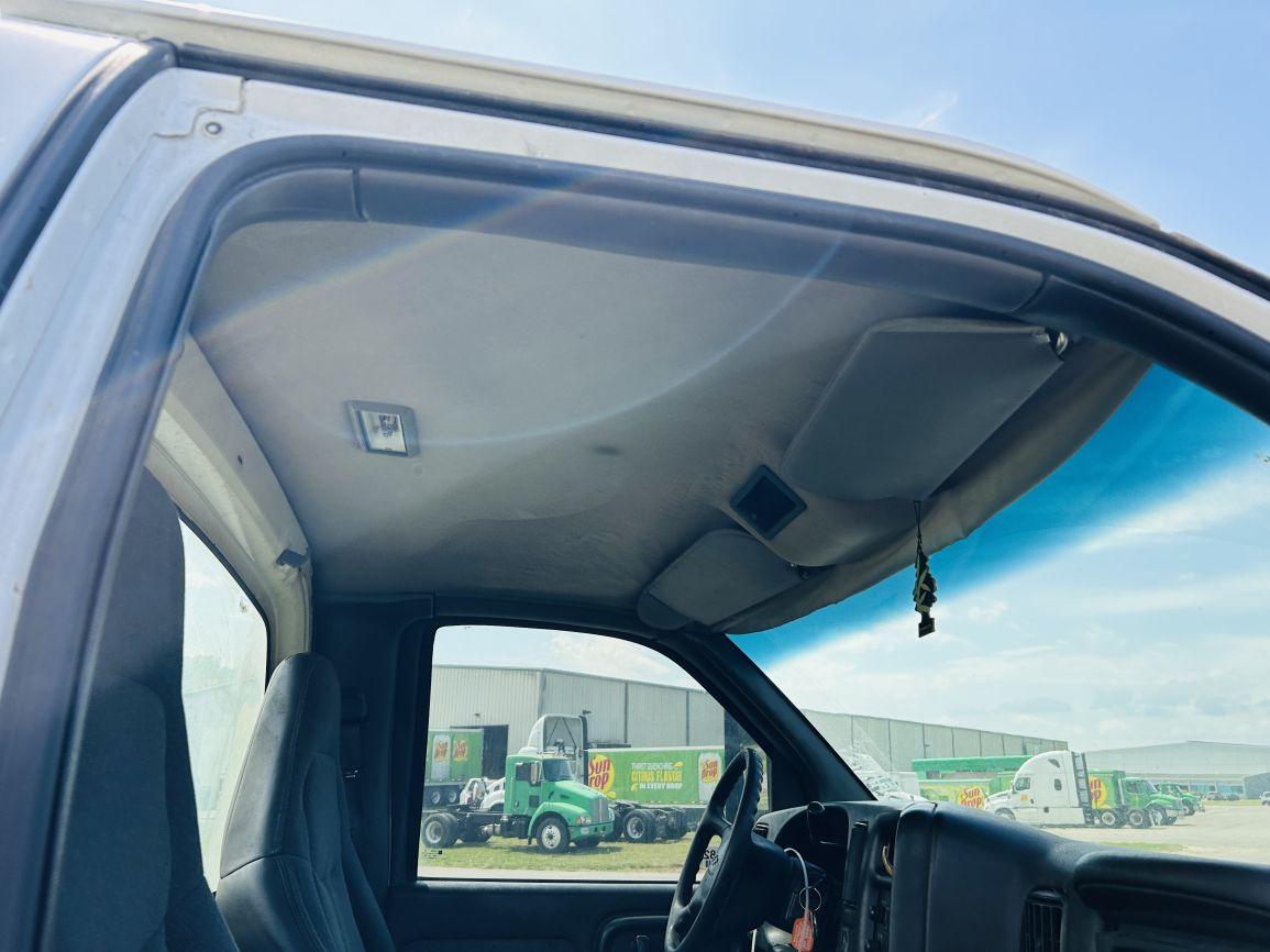 2003  Chevy  C4500  S/A  Cab & Chassis