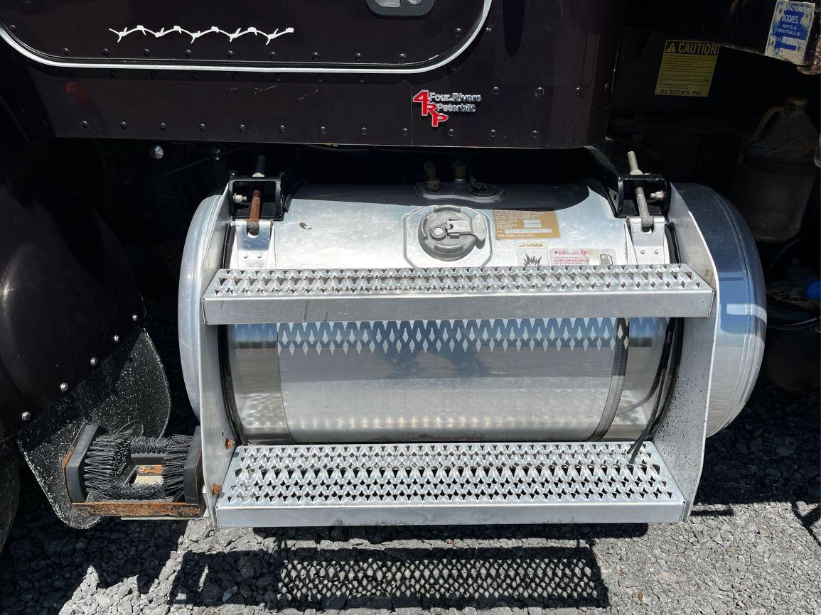 2008  PETERBILT  340 Tri-Axle  Dump Truck