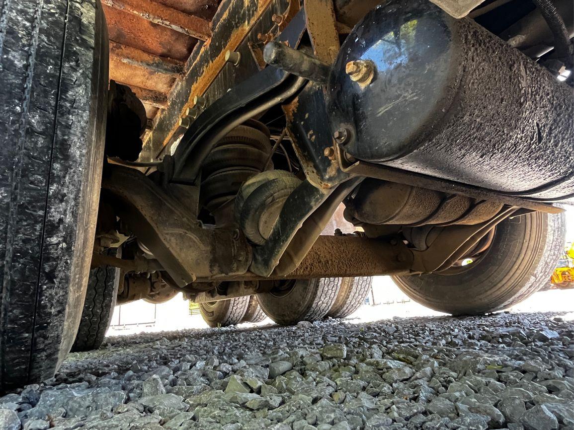 2008  PETERBILT  340 Tri-Axle  Dump Truck