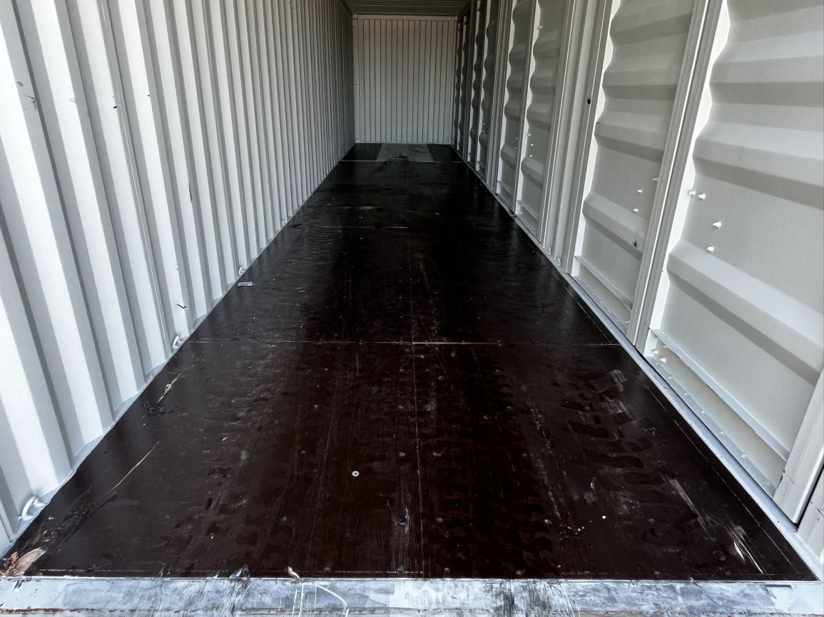 Unused 2025 AGT  4-side-door 40' HQ Container 40' High Cube Multi-Door Container