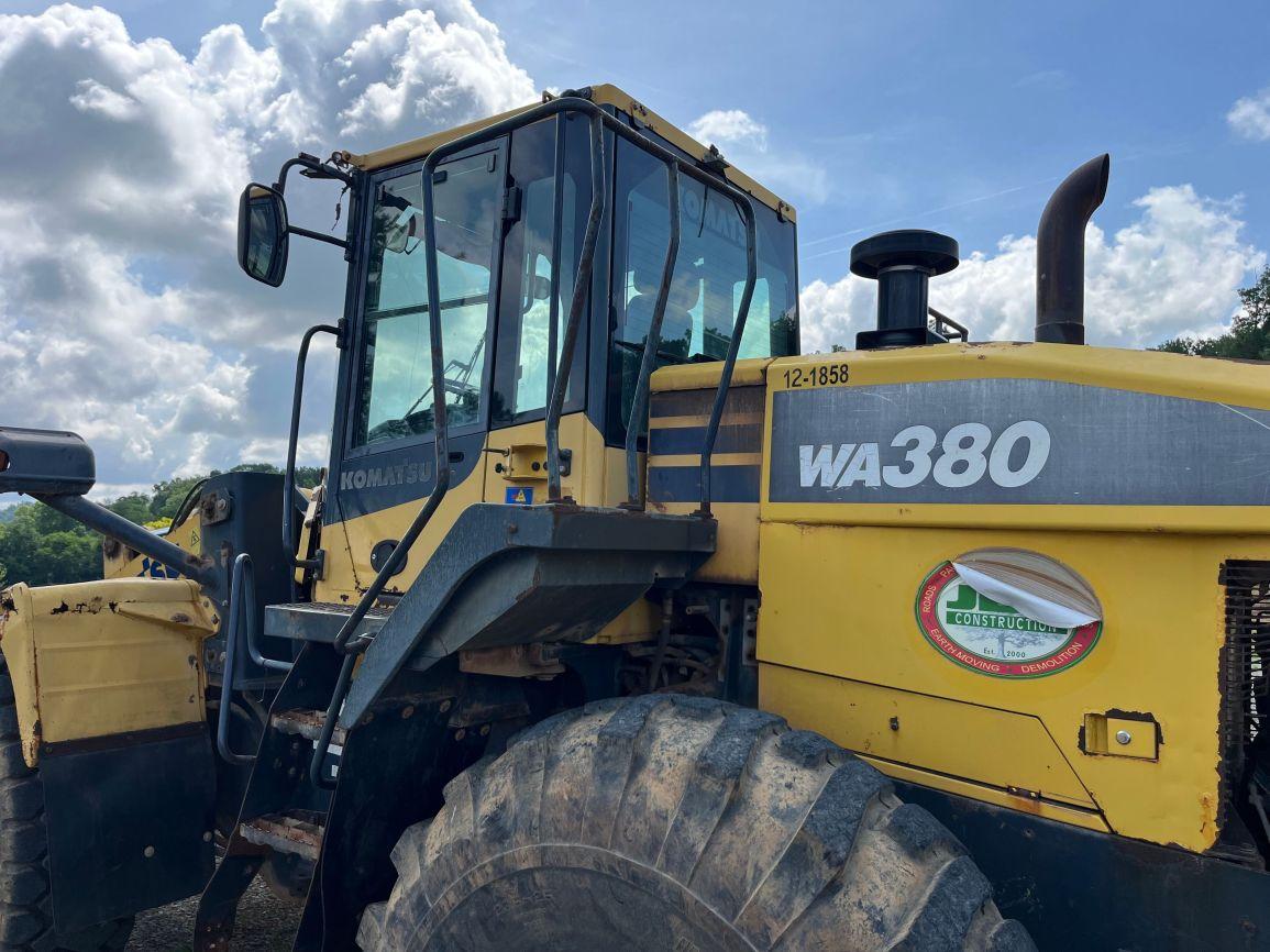 2013  Komatsu  WA380-7  Wheel Loader