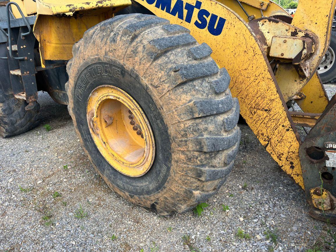 2013  Komatsu  WA380-7  Wheel Loader