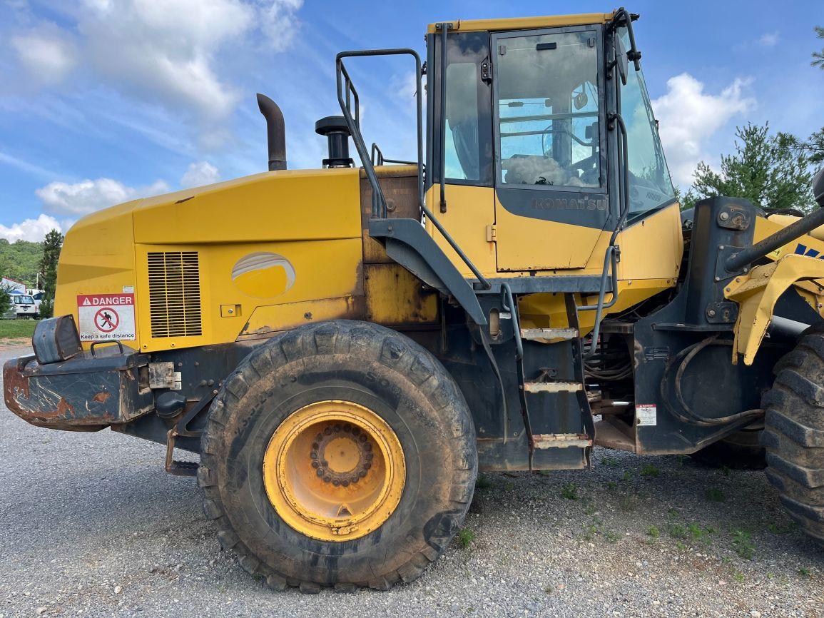 2013  Komatsu  WA380-7  Wheel Loader