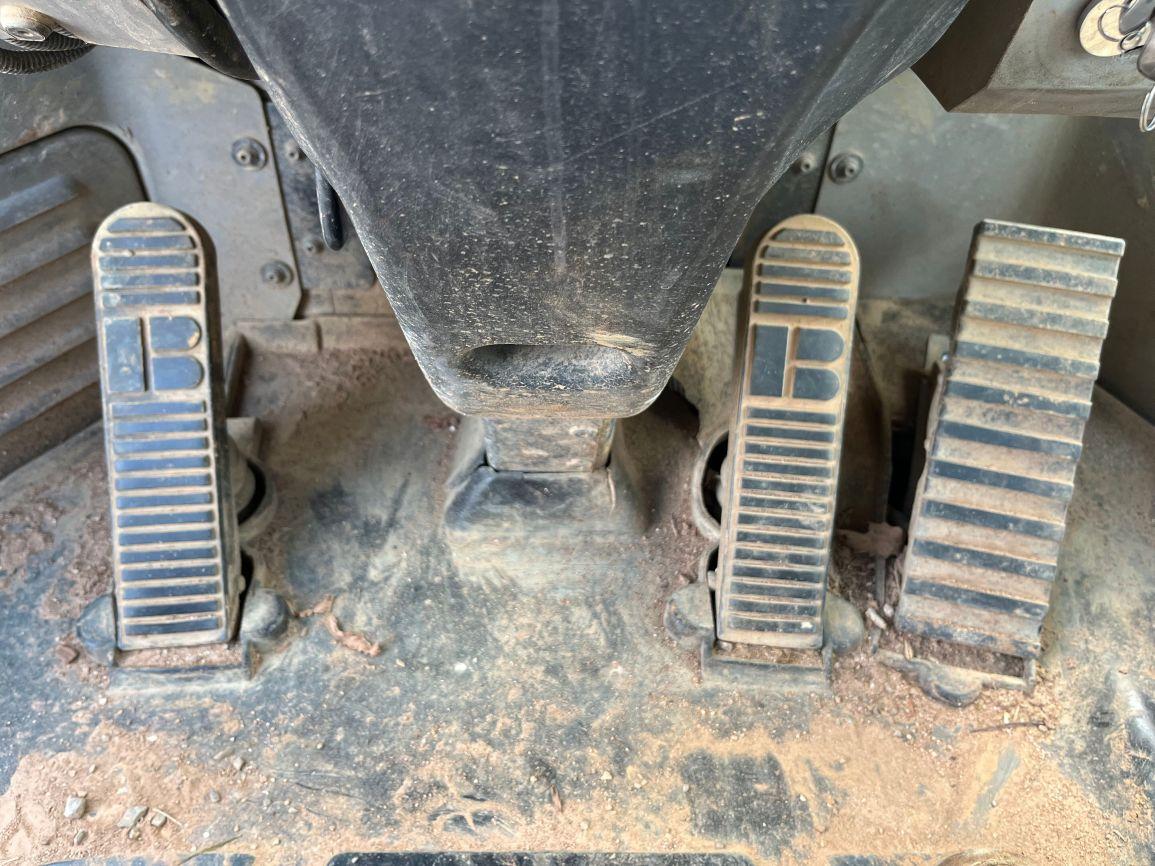 2013  Komatsu  WA380-7  Wheel Loader