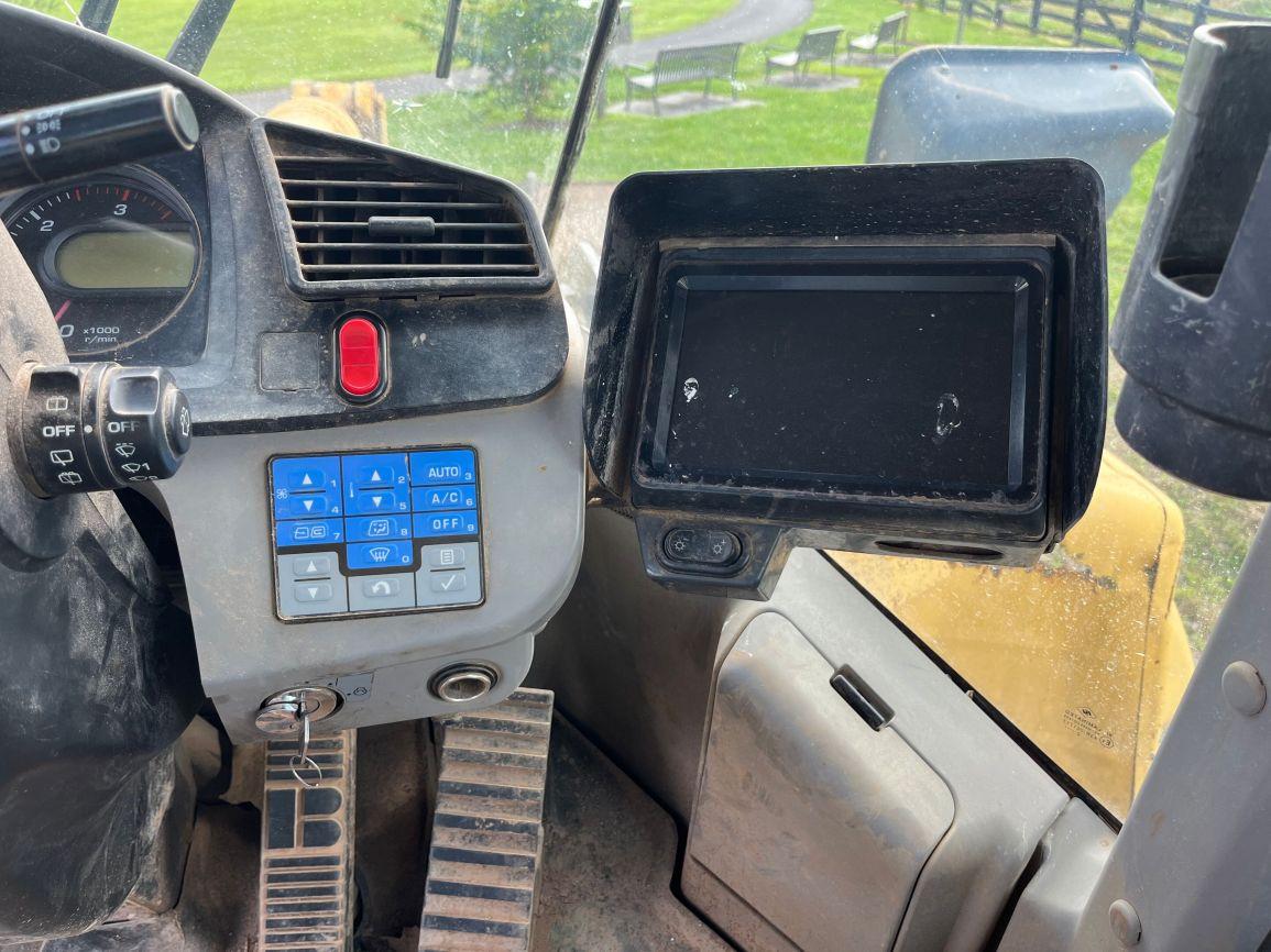 2013  Komatsu  WA380-7  Wheel Loader