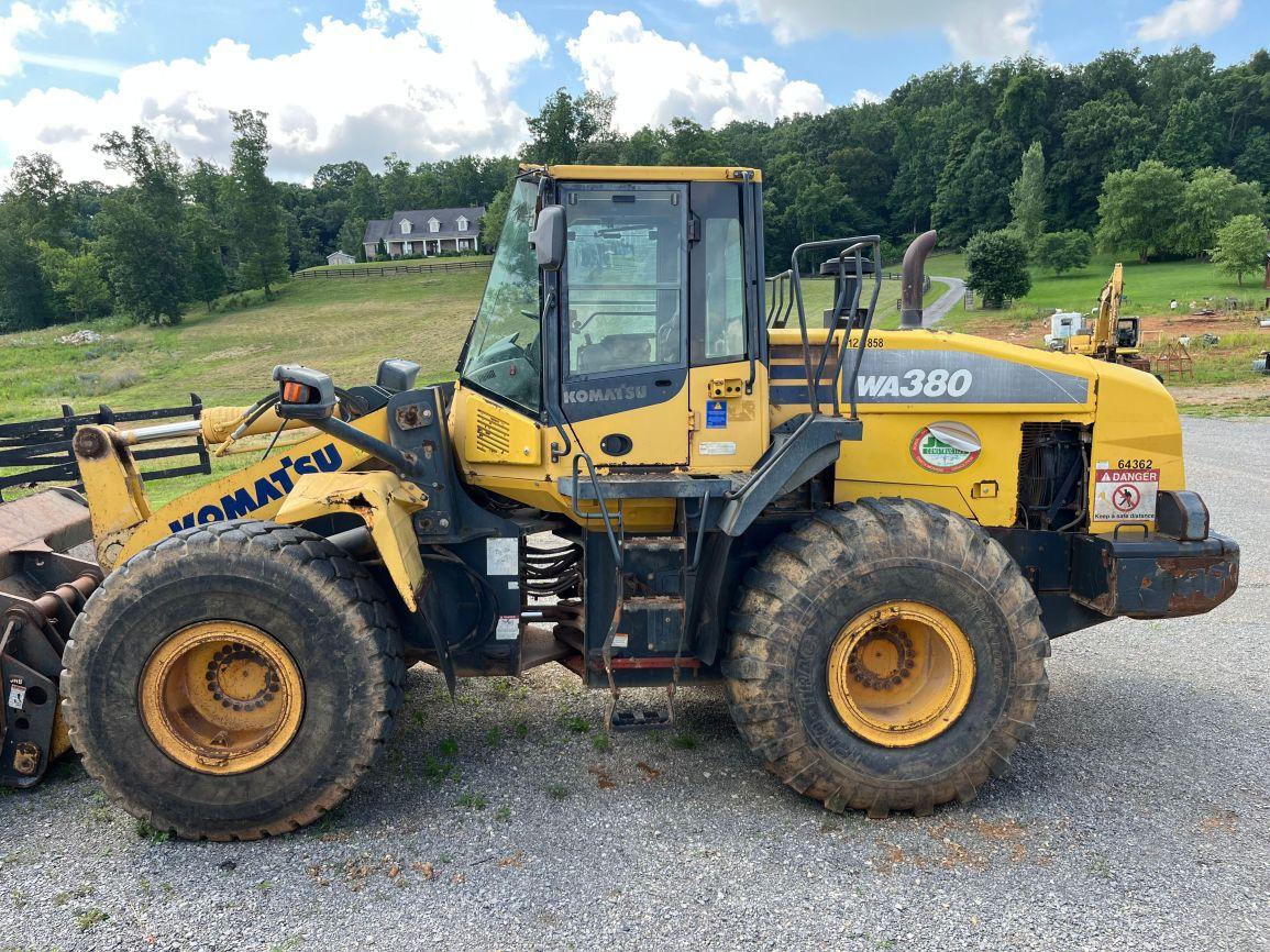 2013  Komatsu  WA380-7  Wheel Loader