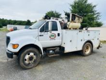 2005  Ford F-750  S/A  Mechanics Truck