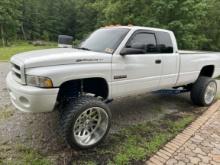CUSTOM  Dodge Ram  2500  PICKUP