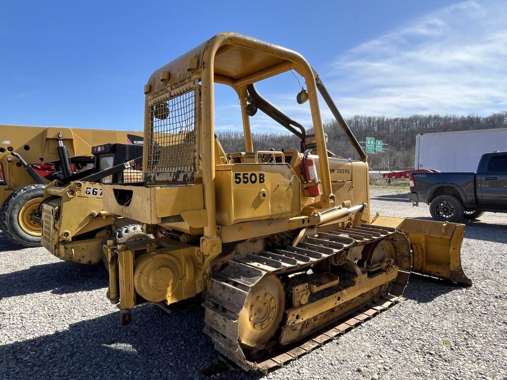 John Deere 550B