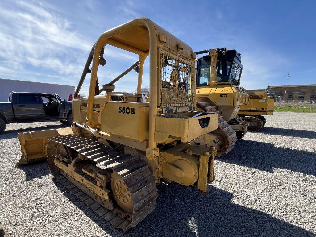 John Deere 550B