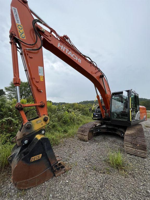 2019 Hitachi ZX210 LC