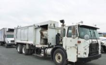 2011 Autocar ACX64 Xpeditor coe t/a refuse
