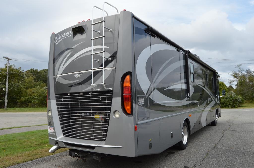 2007 Fleetwood Discovery RV