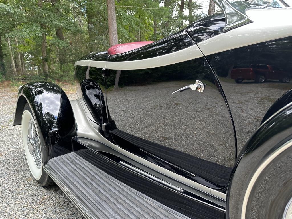 1932 Auburn 8-98A Boattail Speedster