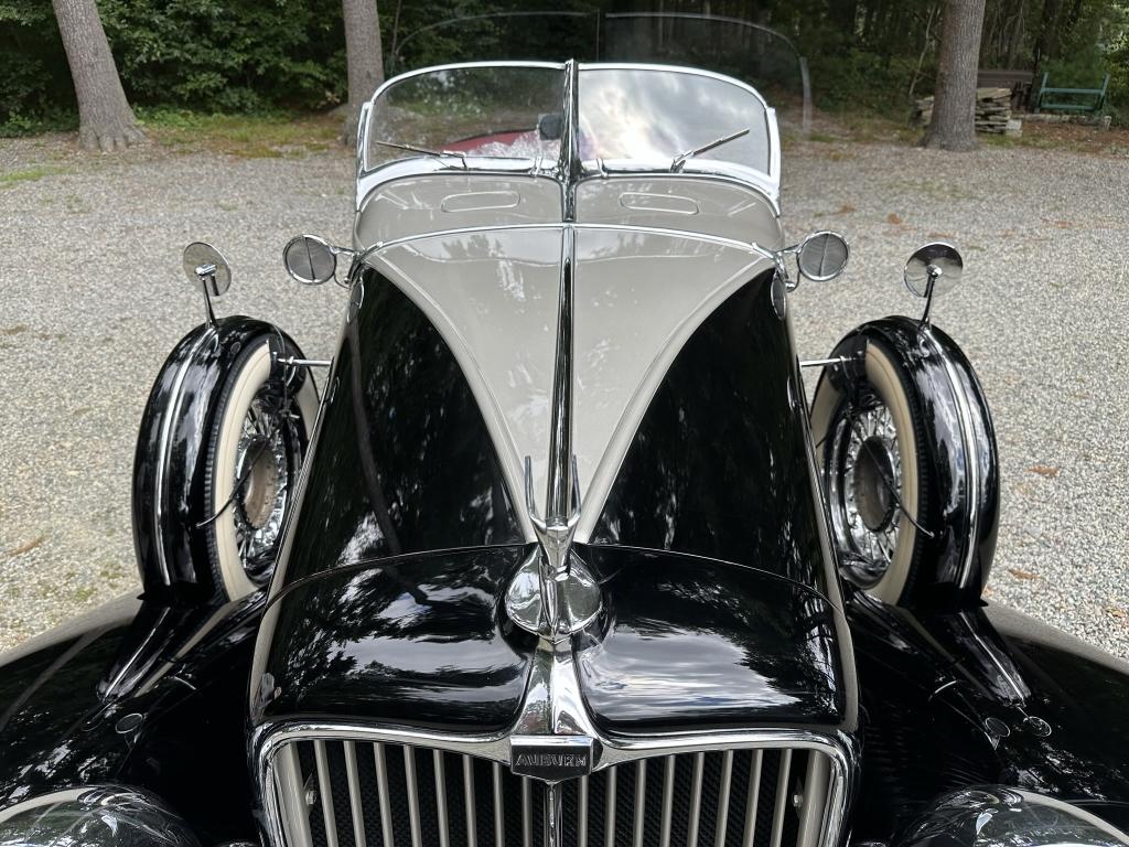 1932 Auburn 8-98A Boattail Speedster