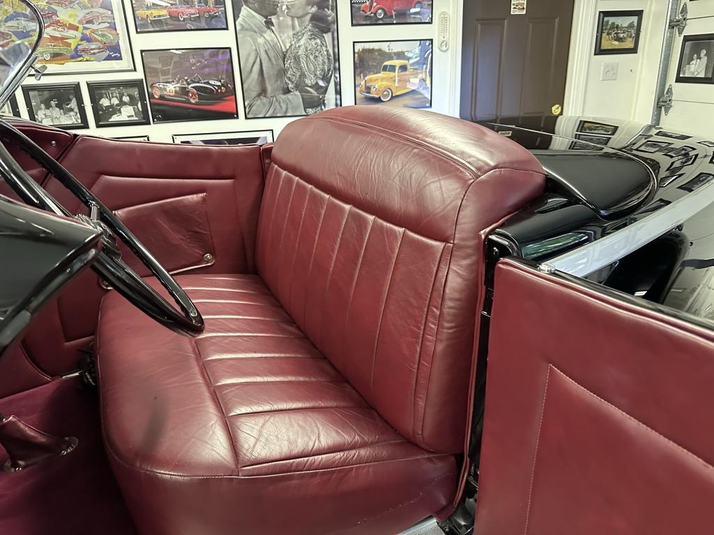 1932 Auburn 8-98A Boattail Speedster
