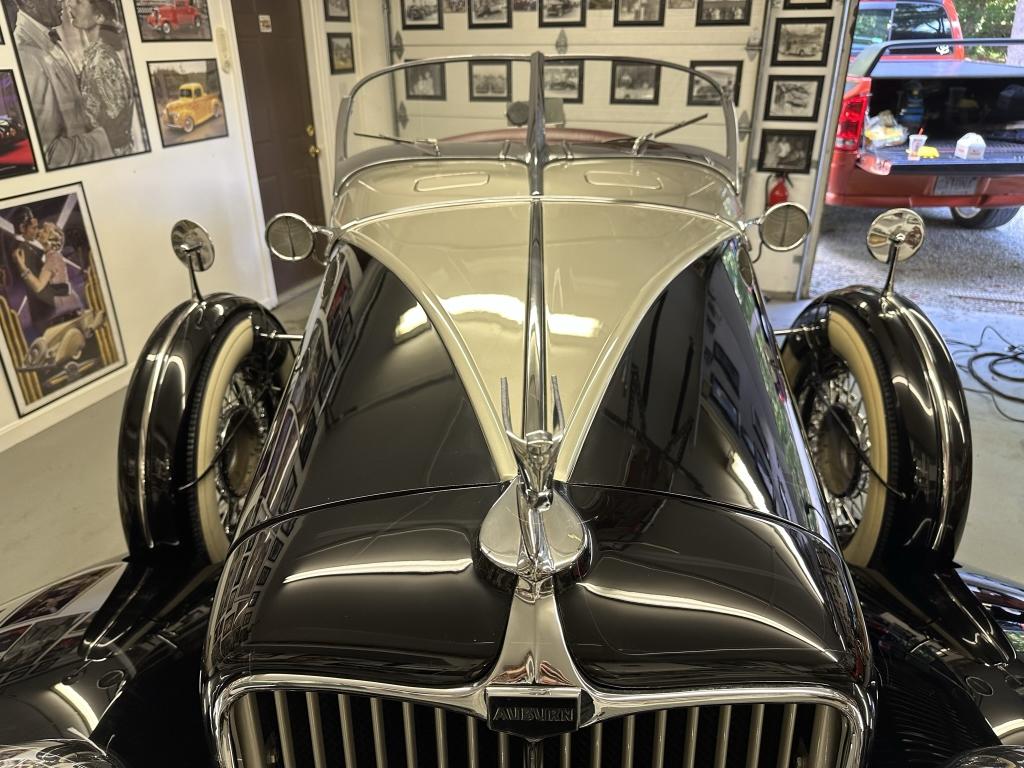 1932 Auburn 8-98A Boattail Speedster