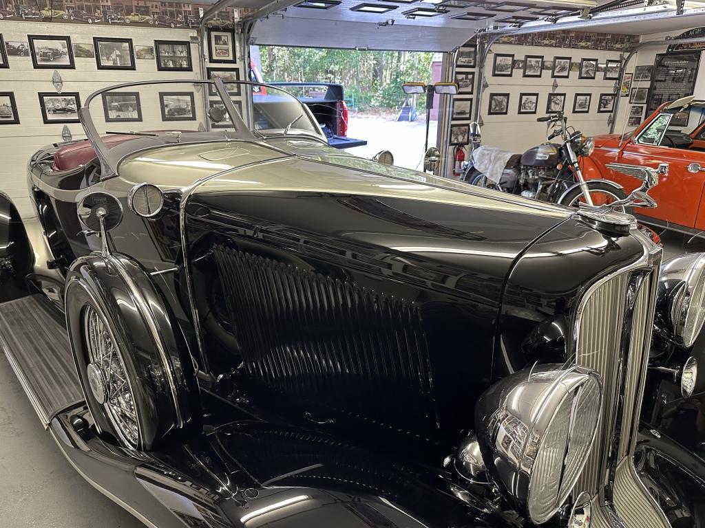 1932 Auburn 8-98A Boattail Speedster