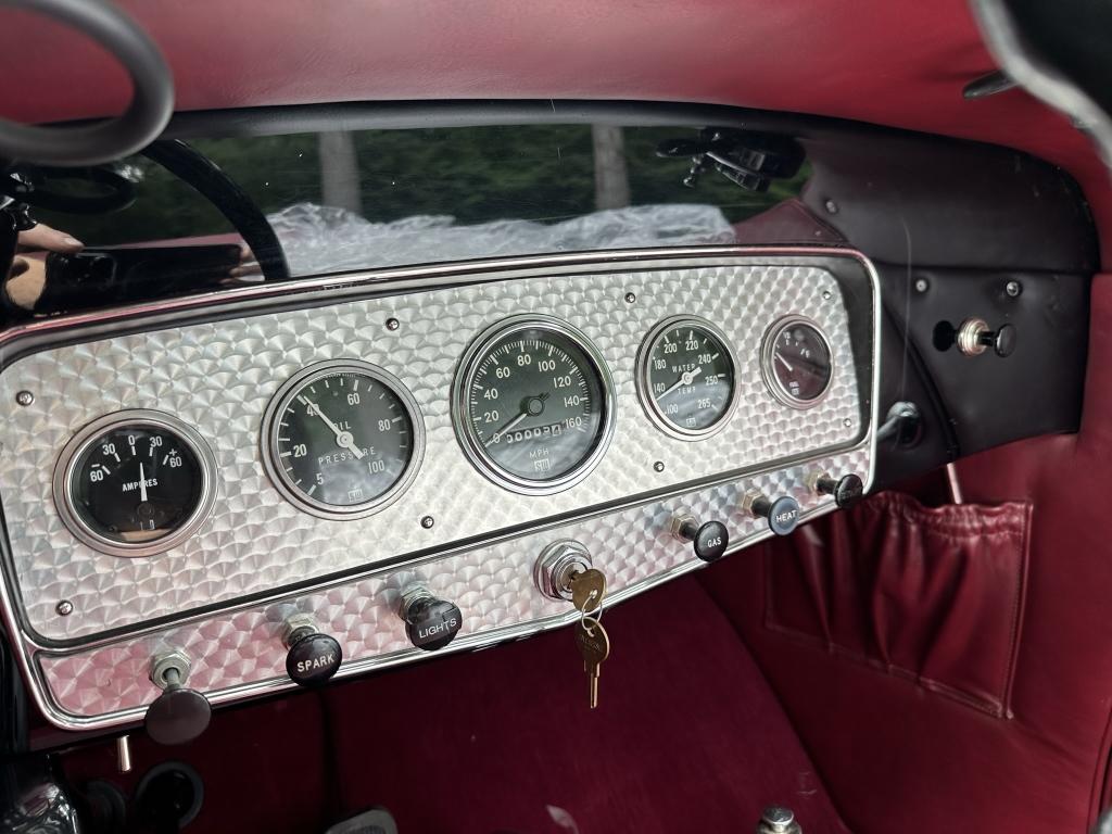 1932 Auburn 8-98A Boattail Speedster
