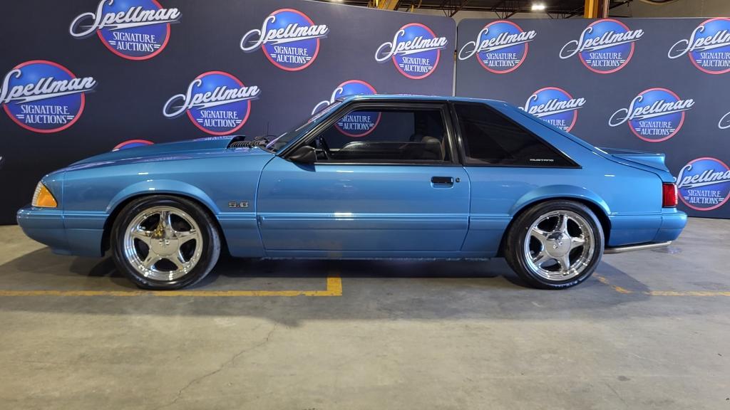 1992 Ford Mustang LX