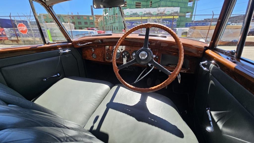 1949 Bentley Mark VI Super Sports Saloon