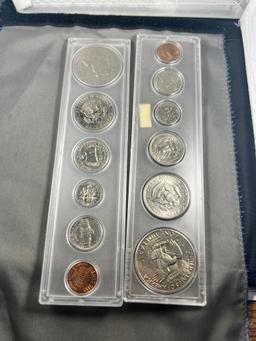 1972 and 1977 Complete type set w/ Eisenhower Dollars included, SELLS TIMES THE MONEY