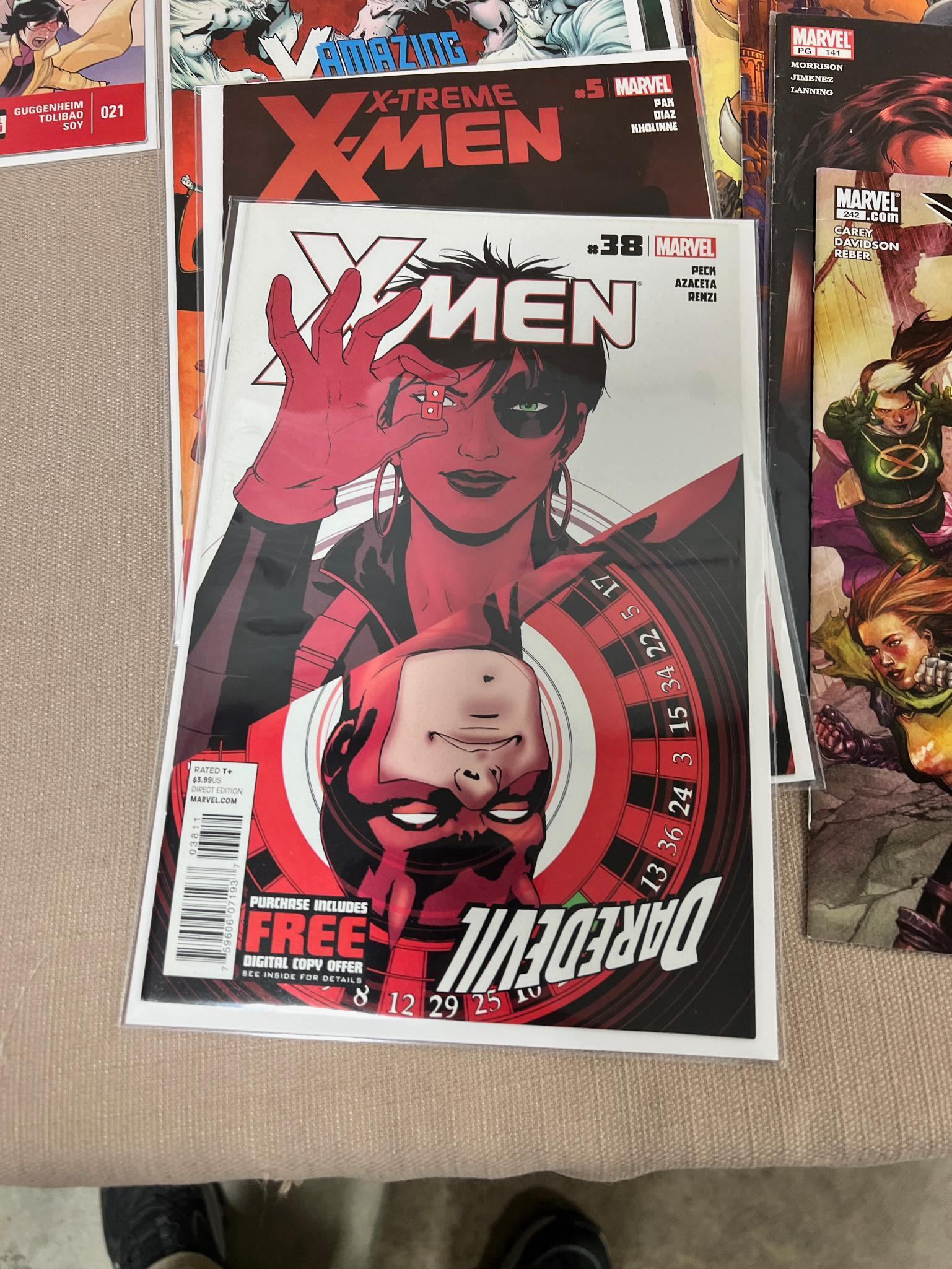 25+ X-Men Related Comics Books