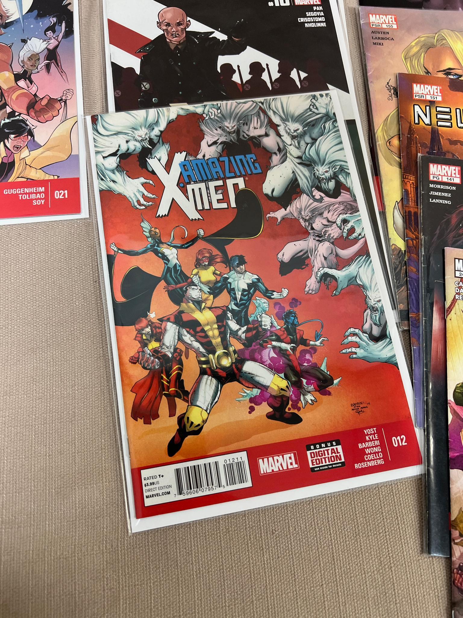 25+ X-Men Related Comics Books