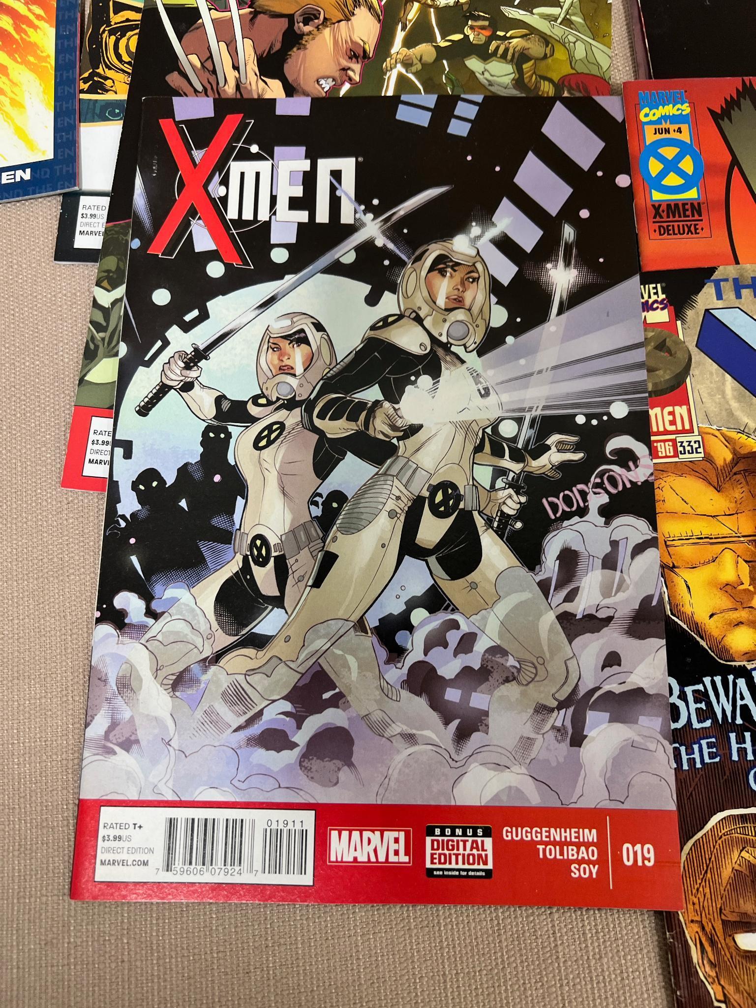 25+ X-Men Related Comics Books