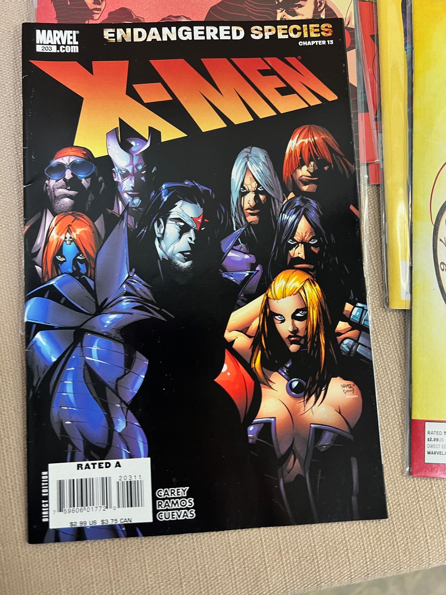 25+ X-Men Related Comics Books