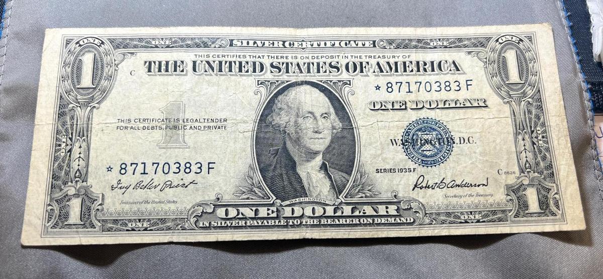 1935 F One Dollar Silver Certificate Star Note