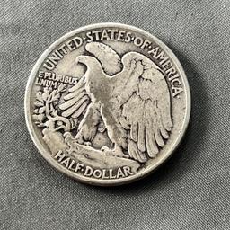 1945 US Walking Liberty Half Dollar, 90% Silver