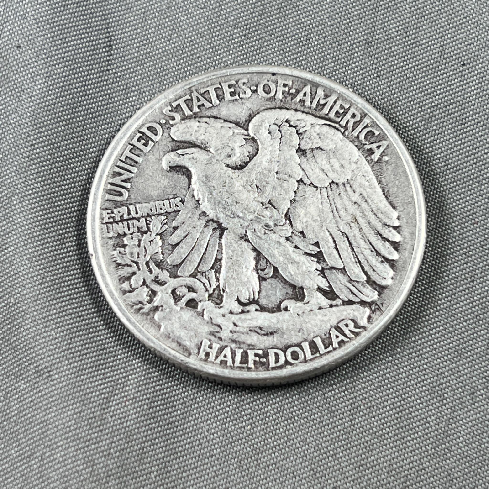 1945 US Walking Liberty Half Dollar, 90% Silver