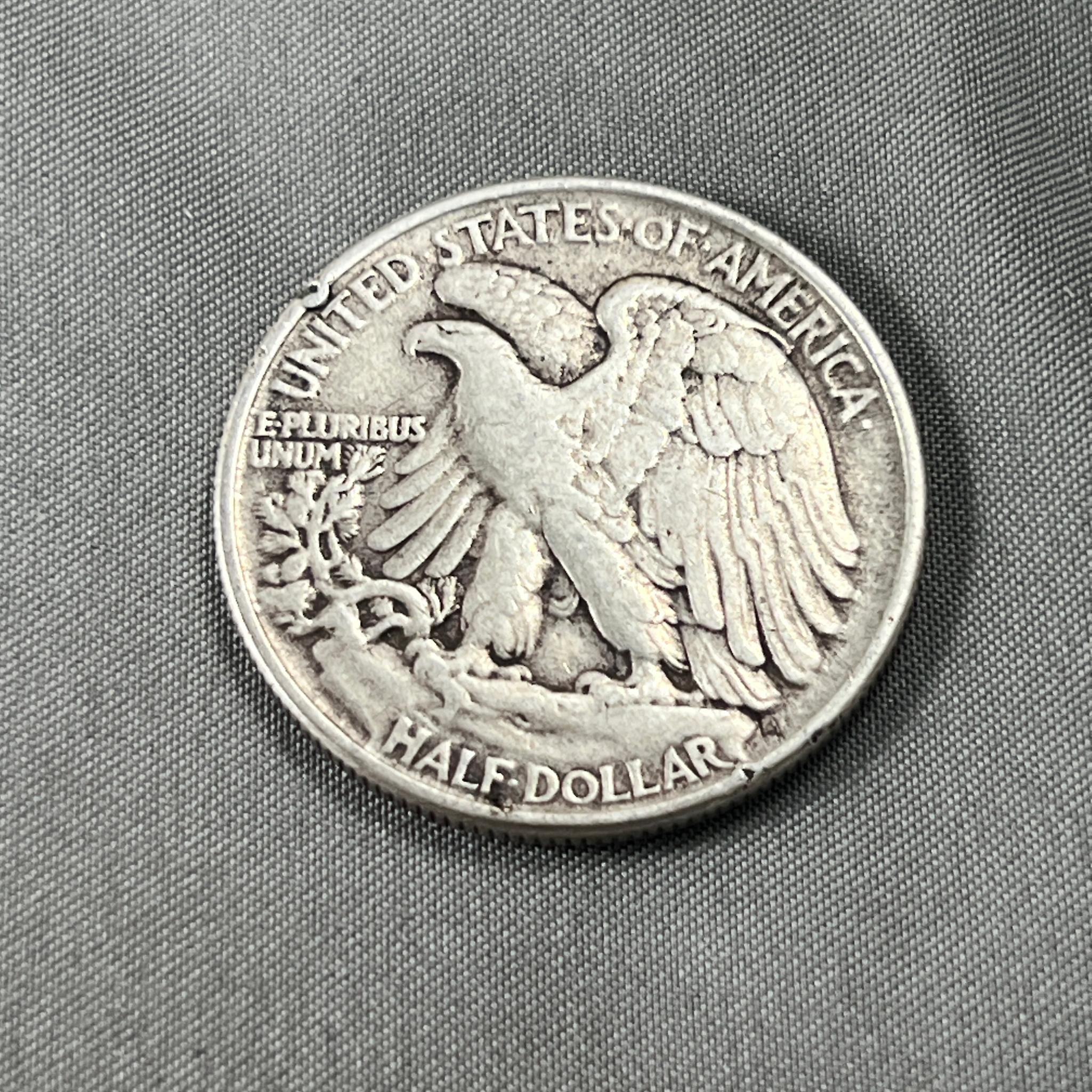 1945 US Walking Liberty Half Dollar, 90% Silver