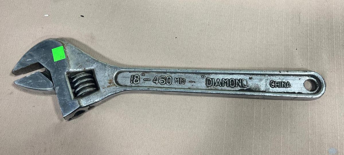 Diamond 18 inch adjustable wrench