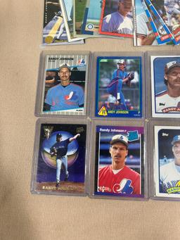 Randy Johnson 25 card lot w/ 5 RCs