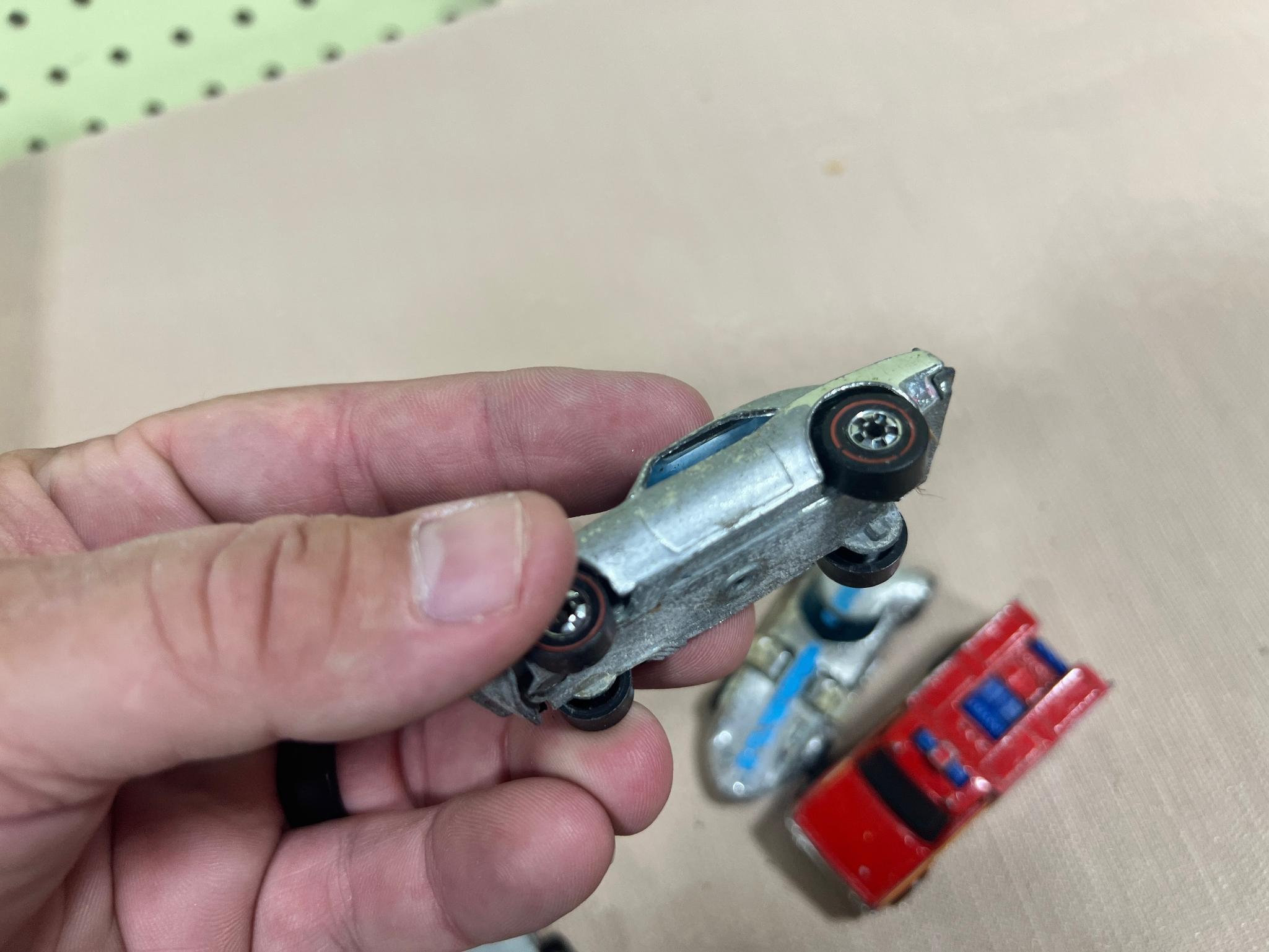 Hot wheels lot of 7, 5 are Redlines