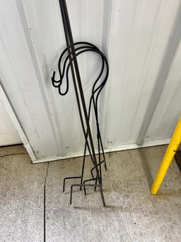 Garden Flag hook lot